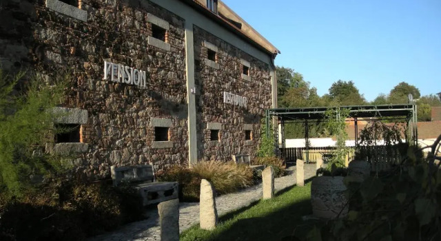 Barokni Spejchar, Book Hotel Tlučná 