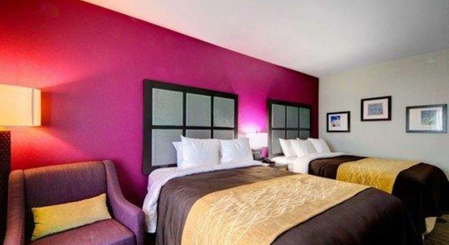 Четырёхместный номер Standard Comfort Inn & Suites Tulsa I-44 West - Rt 66