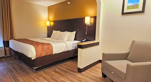 Одноместный люкс Quality Inn & Suites near St Louis and I-255