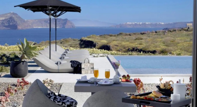 Полулюкс Absolute Paradise Santorini- Adults Only