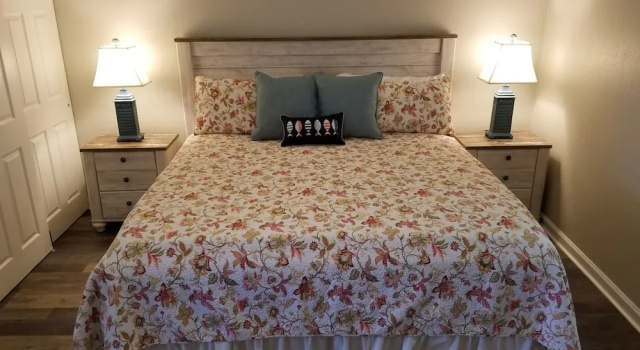 Коттедж Deluxe Tradewinds Beach Resort