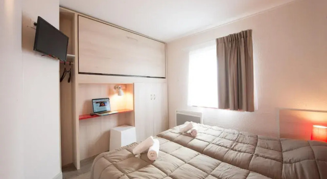 Bayside Apartment in Bleriot-plage, Забронировать Апартаменты/квартира Отели Frethun с парковкой, Парковка