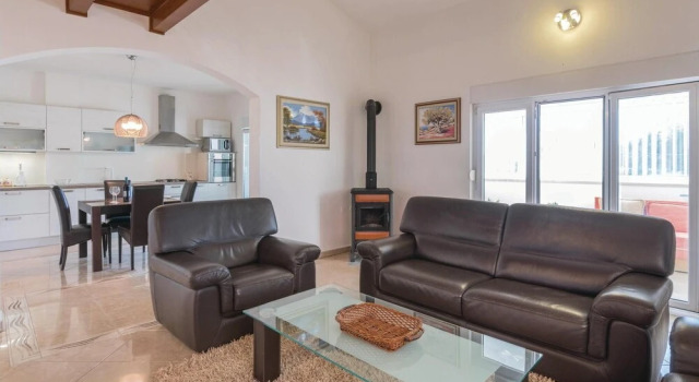 Nice Home in Marcana With Wifi and 3 Bedrooms, Rezervovat Hotel Hotely v Pula Region s parkováním, Parkování