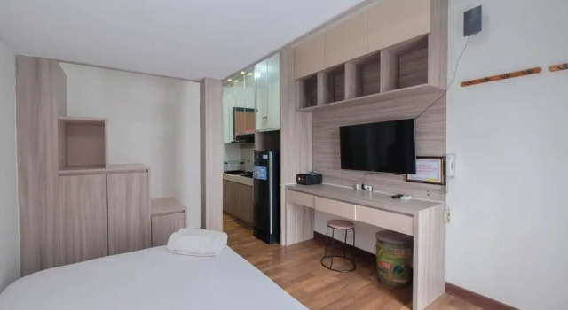 Comfortable and Cozy Stay Studio at Dave Apartment, Rezervasyon Daire Depok West Java