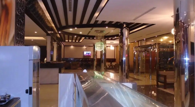 OYO 336 Barjas Hotel, Buchen Sie Hotel Nariyah Östliche Provinz