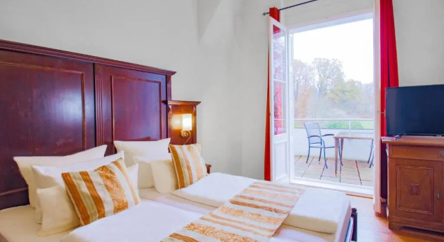 Полулюкс с балконом Schlosshotel Fürstlich Drehna
