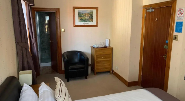 Pine Guest House