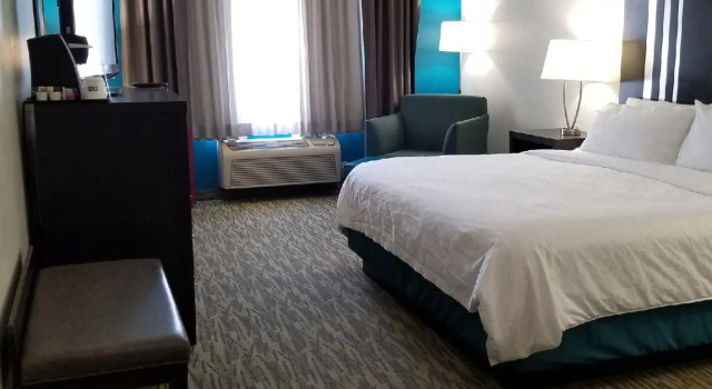 Двухместный номер Standard Holiday Inn Express Hotel & Suites Omaha West by IHG