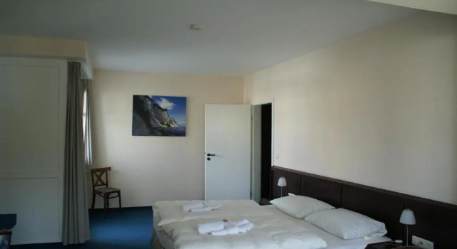 Двухместный номер Standard с балконом Hotel Strandpavillon