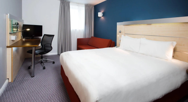 Номер Standard Holiday Inn Express Swindon City Centre by IHG