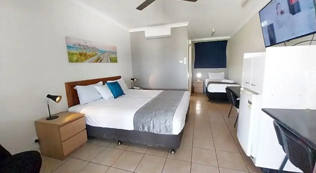 Номер Deluxe Tropic Coast Motel