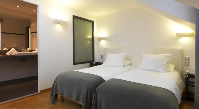 Номер Standard Le Manoir dAgnès Logis hôtel restaurant