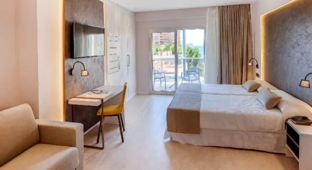 Двухместный номер Superior Benidorm Centre Hotel - Только для взрослых