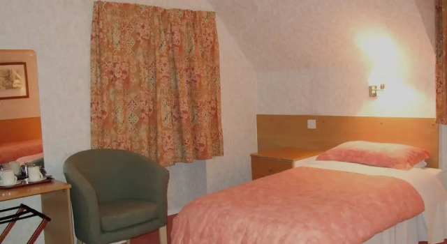 Номер Economy MacDougall Clansman Hotel