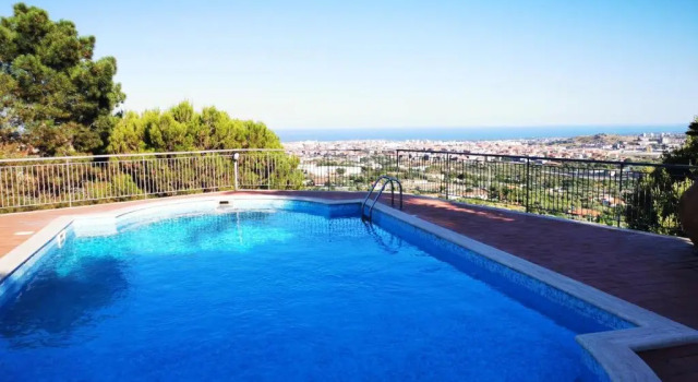 Вилла Holiday flower villa panoramica sul golfo di Catania