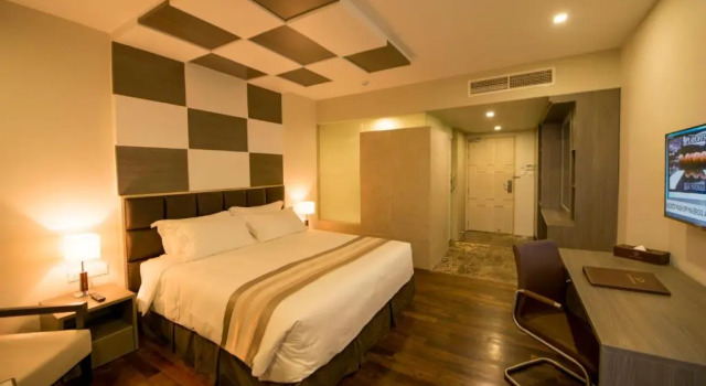 Двухместный номер Premier Hotel Parami