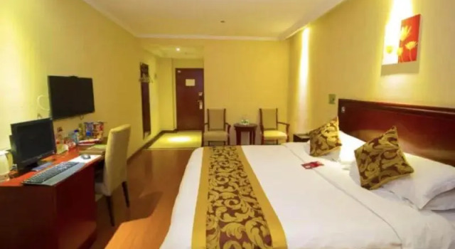 Номер Standard GreenTree Inn Shandong Weifang Gaomi Liqun Road Minghao Business Hotel