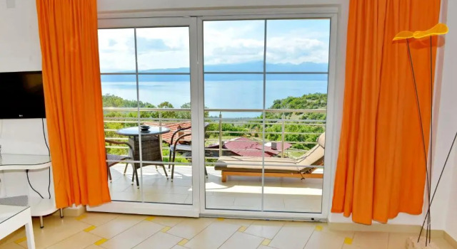 Апартаменты Deluxe Villa Velestovo
