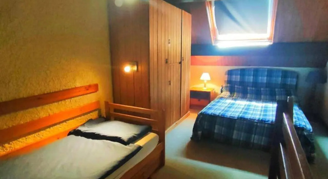 Appartement Cauterets, 2 pièces, 5 personnes - FR-1-234-136, Rezervasyon Daire Pyrenees National Park otoparklı oteller, Otopark