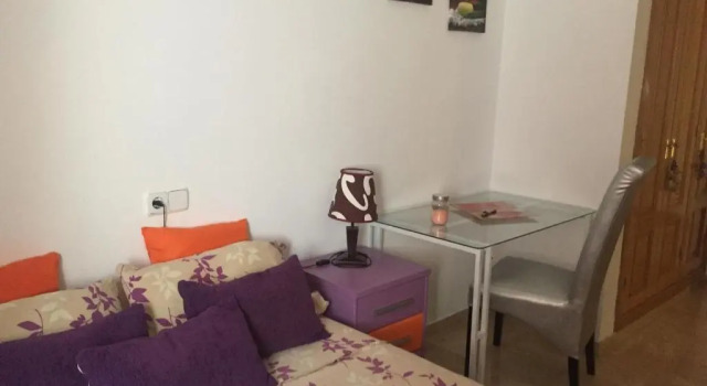 Habitaciones Dulces Sueños, Забронировать Апартаменты/квартира Отели Кордовы с парковкой, рядом с Приходская церковь Сантьяго, Парковка