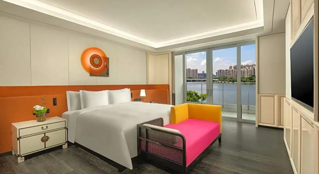 Двухместный люкс Canton Tower View Terrace c 1 комнатой Hotel Indigo Guangzhou Haixinsha by IHG
