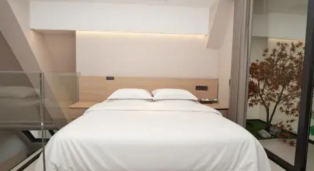 Люкс Yunpan Noah River View Resort Hotel