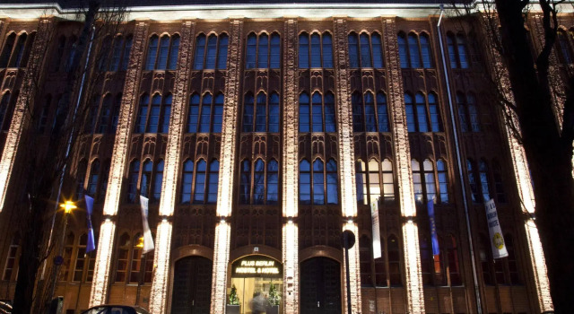 Отель Plus Berlin