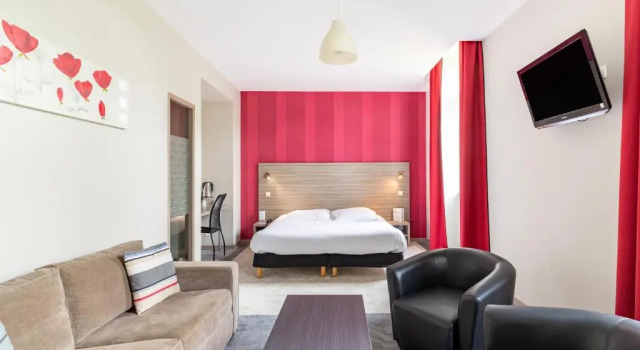Номер Standard Brit Hotel Spa Le Connetable