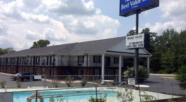 Четырёхместный номер Standard Americas Best Value Inn Winnsboro, SC