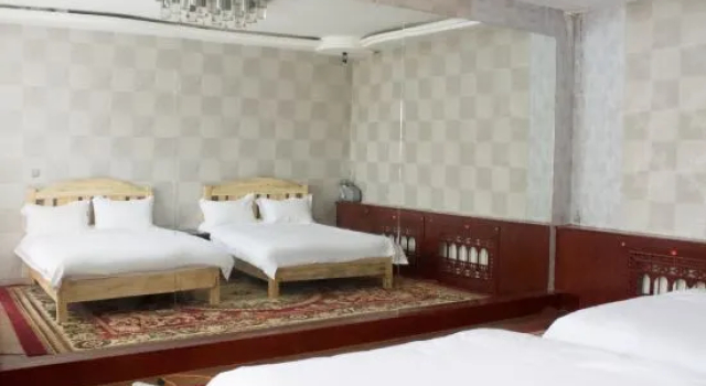 Люкс Bushe B&B (Kazanqi Folk Tourism Area, Old Town, Yili)