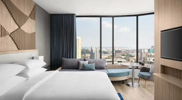 Двухместный номер Standard Courtyard by Marriott Phnom Penh