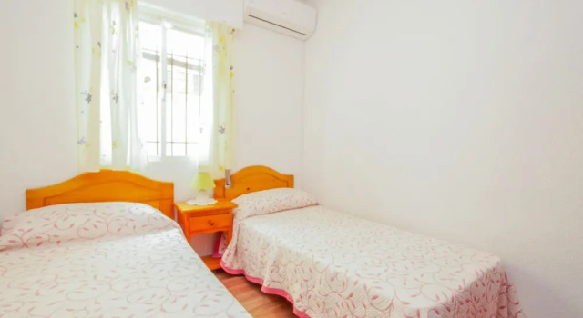 Welcoming Holiday Home in Malaga With Patio, Забронировать Отель Эсте Малага