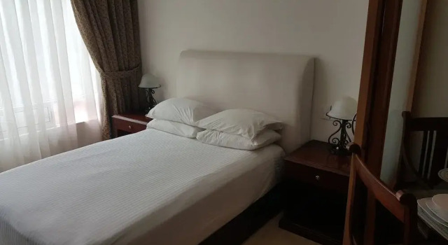 Люкс Comfort Suites Lerma 202