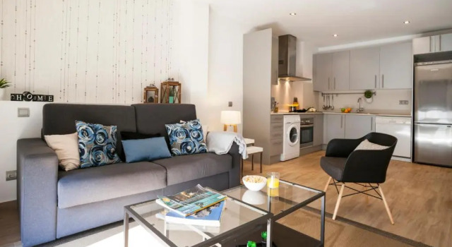 Апартаменты Feelathome Mozart Apartments