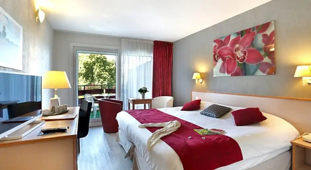 Номер Standard с балконом Logis Hotel Arc En Ciel