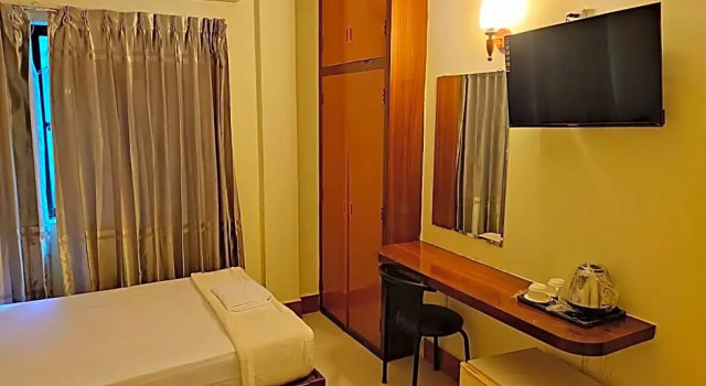 Номер Economy Galaxy Rs Hotel