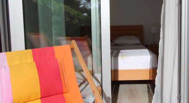 Апартаменты Lovely One bedroom, Pool, Garden and Parking #17