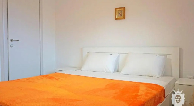 Villa Lion, Book Villa Nikiti 