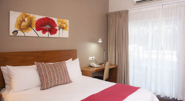 Номер Executive Palm Park Hotel