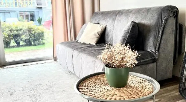 R. J. apartamentai Pervalkoje, Boek Hotel Priekule Klaipėda