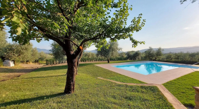 Вилла Comfortable Holiday Home in Pistoia With Pool
