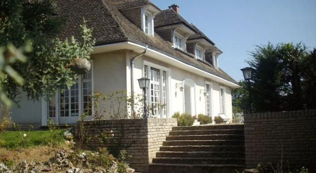 Le Clos Champagne Saint Nicolas, Varaa Hotelli Hotellit Burgundi aamiaisella, Aamiainen
