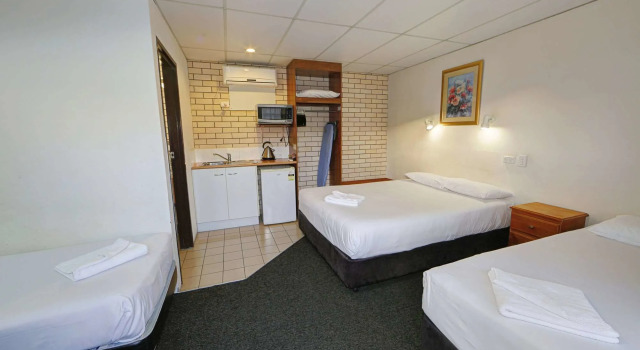 Chalet Motor Inn, Забронировать Шале Бандаберг Fraser Coast