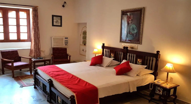 Номер Deluxe WelcomHeritage Mandir Palace