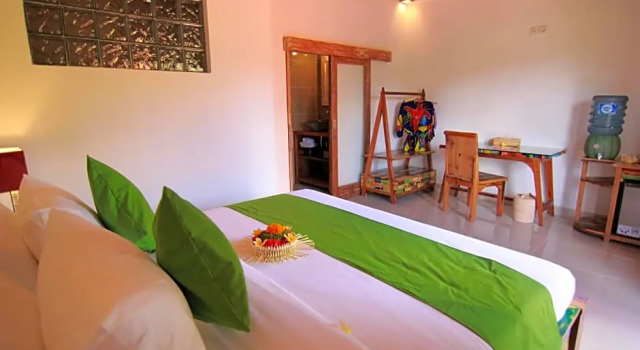 Suite Ballcony 4 Galang hari villa, Rezervovat Vila Chaty v Bali, Chalupa