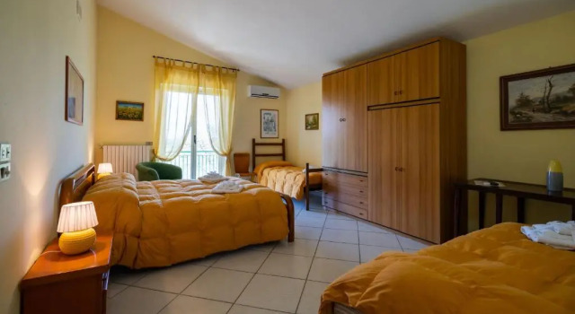 Четырёхместный номер Deluxe Villa Brunella
