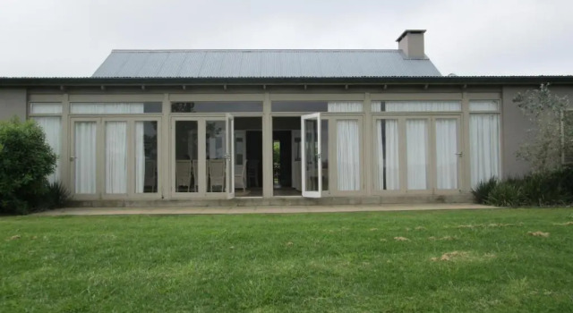 Коттедж Kwa Jabu Accommodation