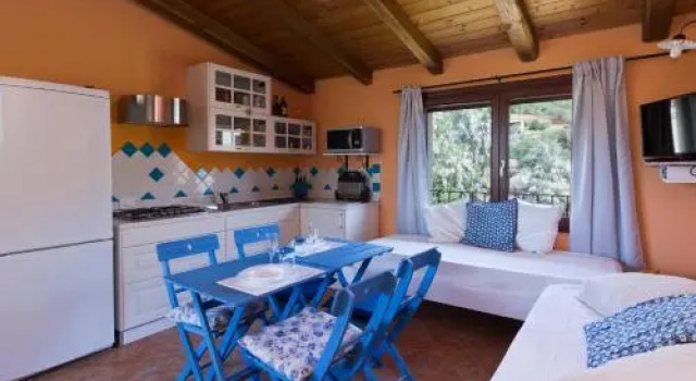Casa Ursula, Book Hotel Domus de Maria Sardinia South, nær Chia Beach