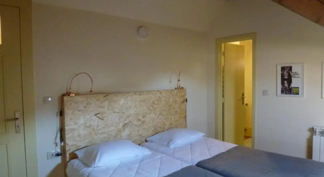 Номер Standard Canvas Atelier Hostel