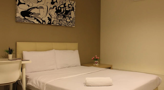 7 Star Hotel